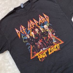 Def Leppard tour shirt